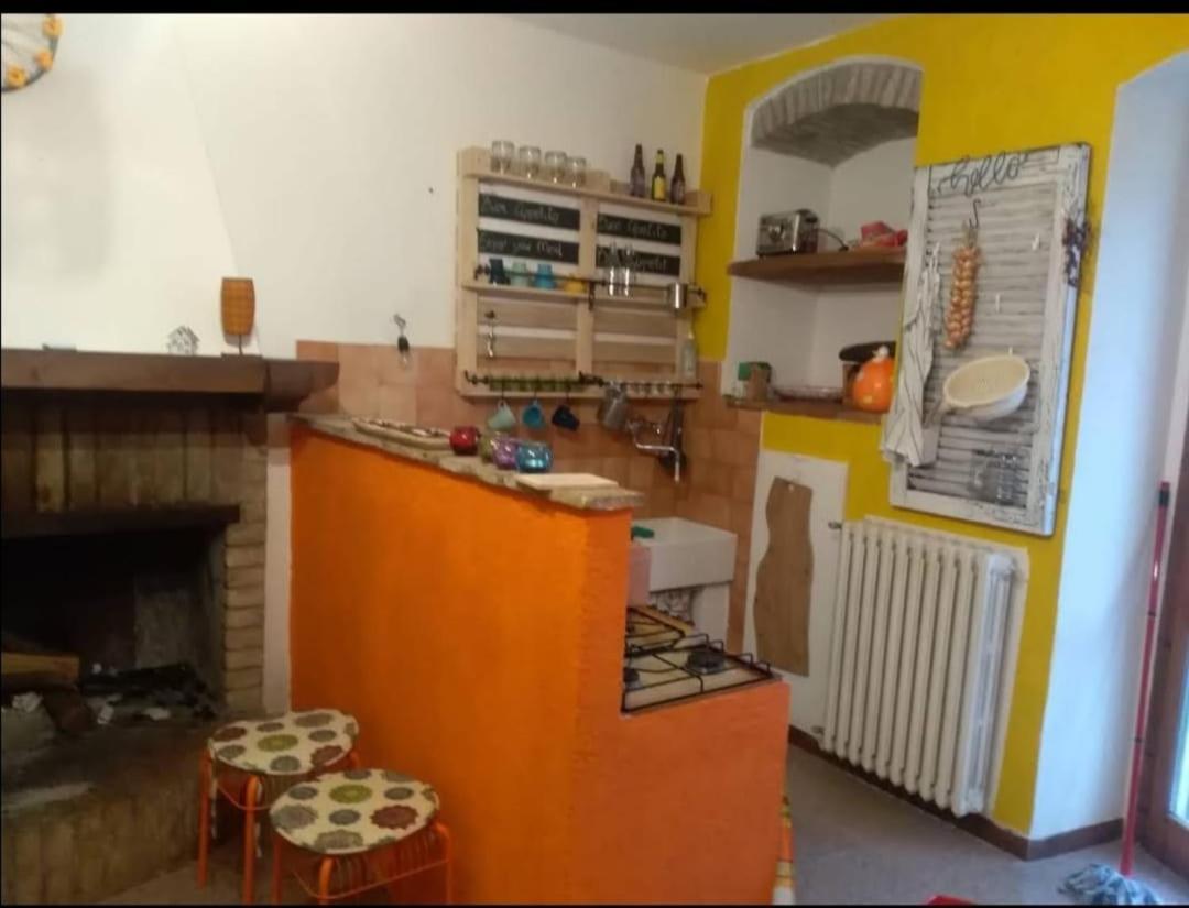 Umbria In Bike B&B โฟลีโญ ภายนอก รูปภาพ